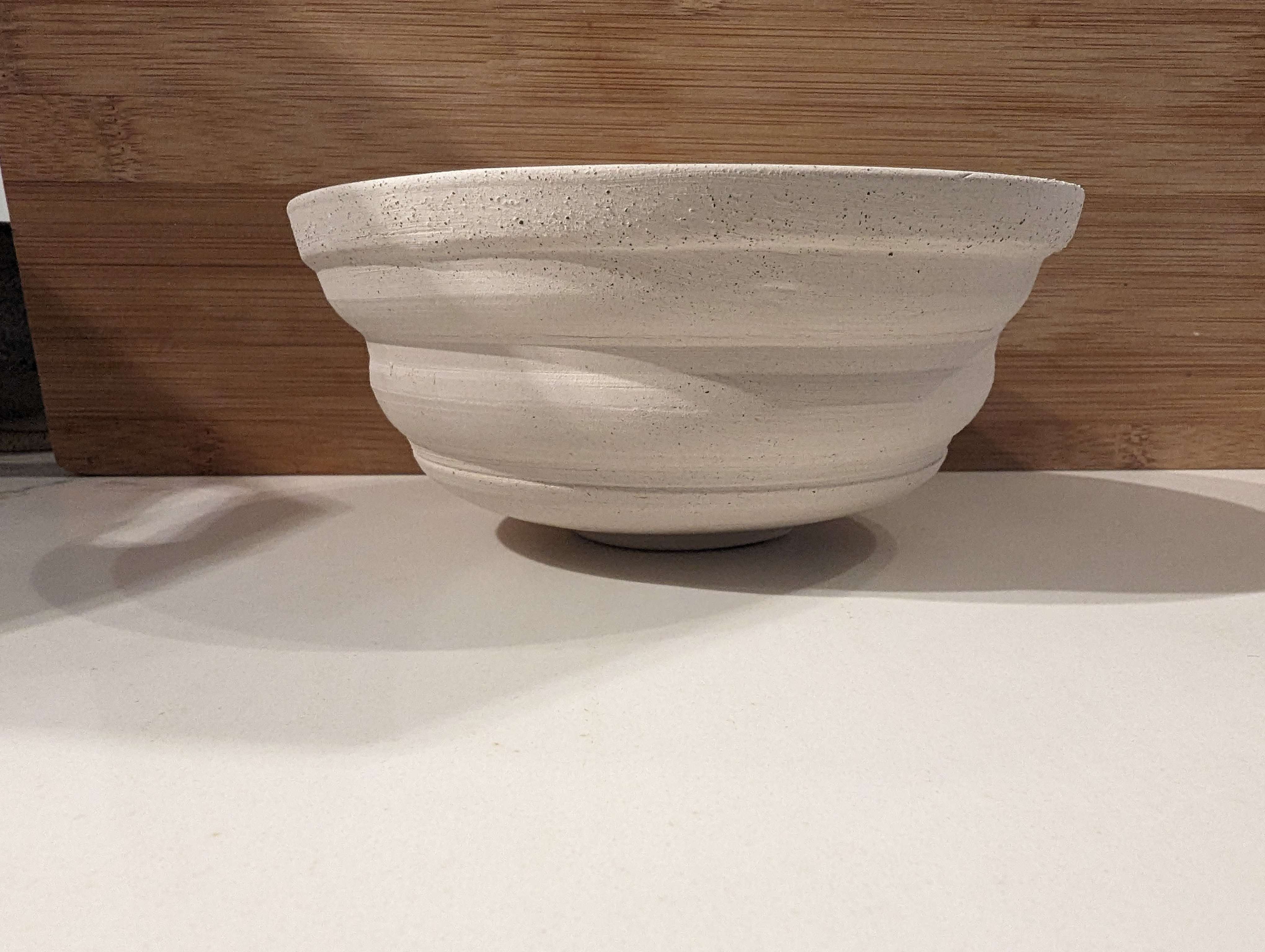 Pyramid rib on pottery